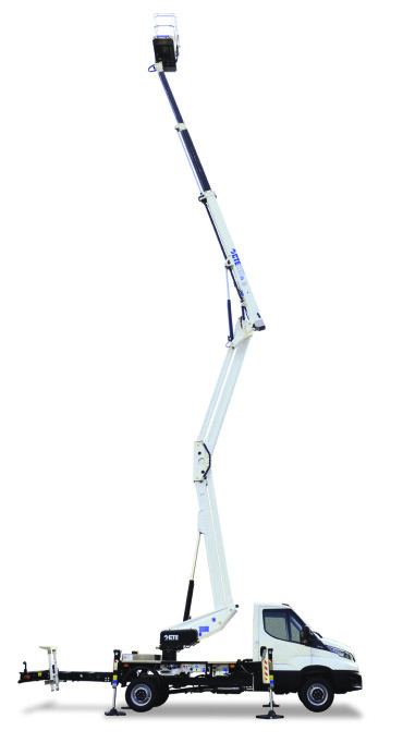 Plataforma-sobre-camion-articulada-CTE-zed25HV